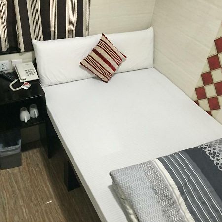 Skyline Hostel Hong Kong Ngoại thất bức ảnh